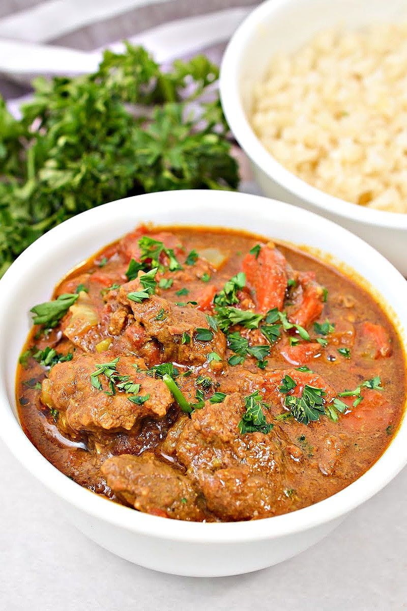 Keto Slow Cooker Beef Curry