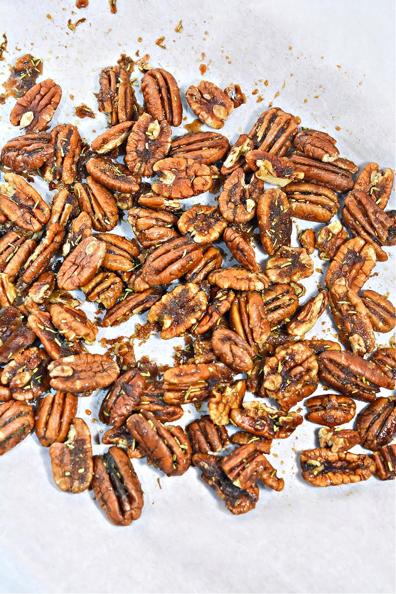 Keto Spiced Pecans