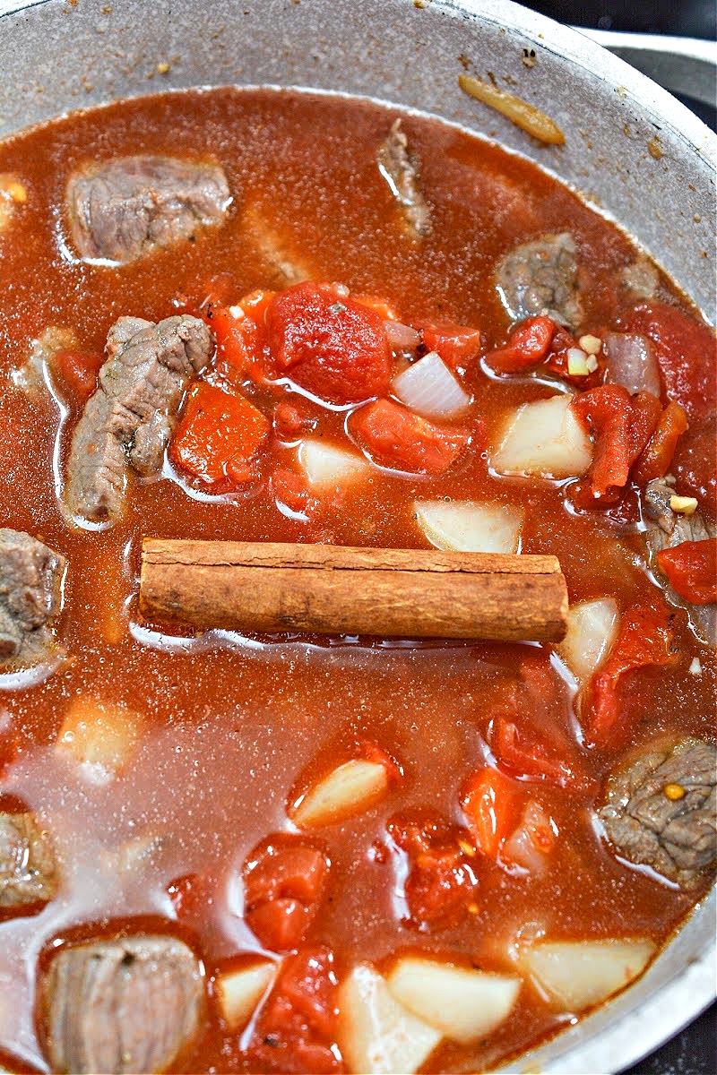 Low-Carb Greek Beef Stew