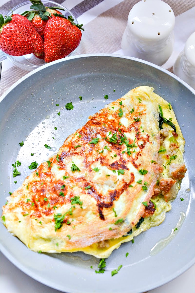 Keto Inside Out Omelette with Sausage and Peppers