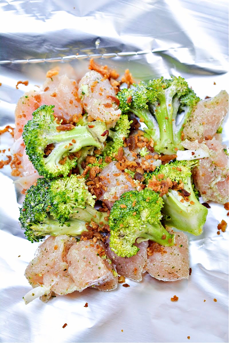 Seasoned chicken and broccoli