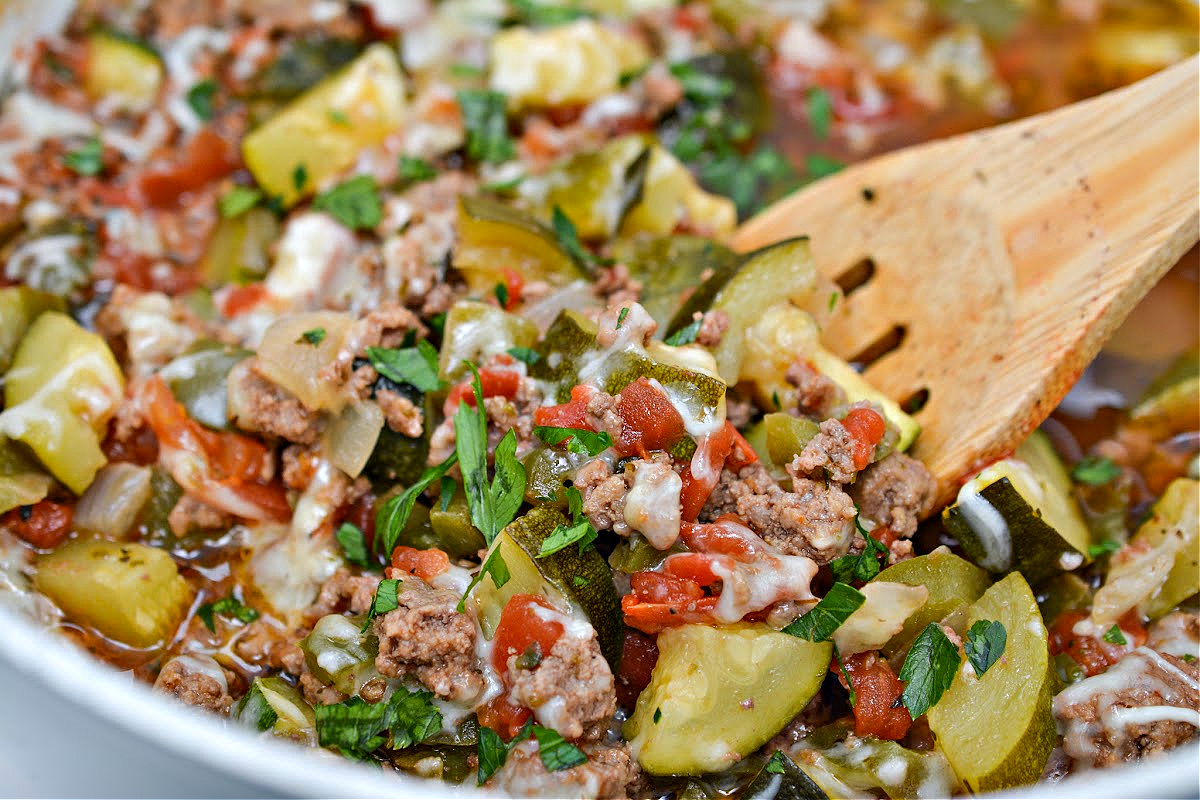 LowCarb Goulash With Zucchini