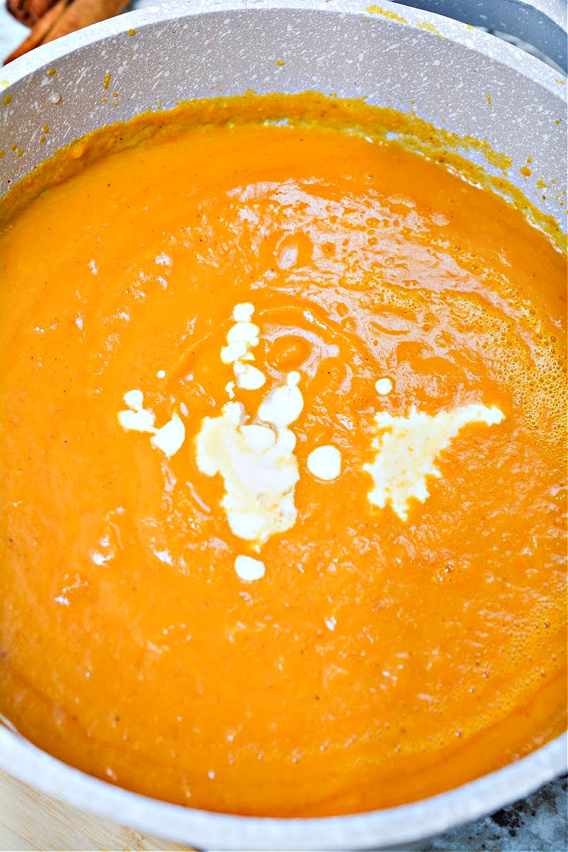 Keto Creamy Pumpkin Soup
