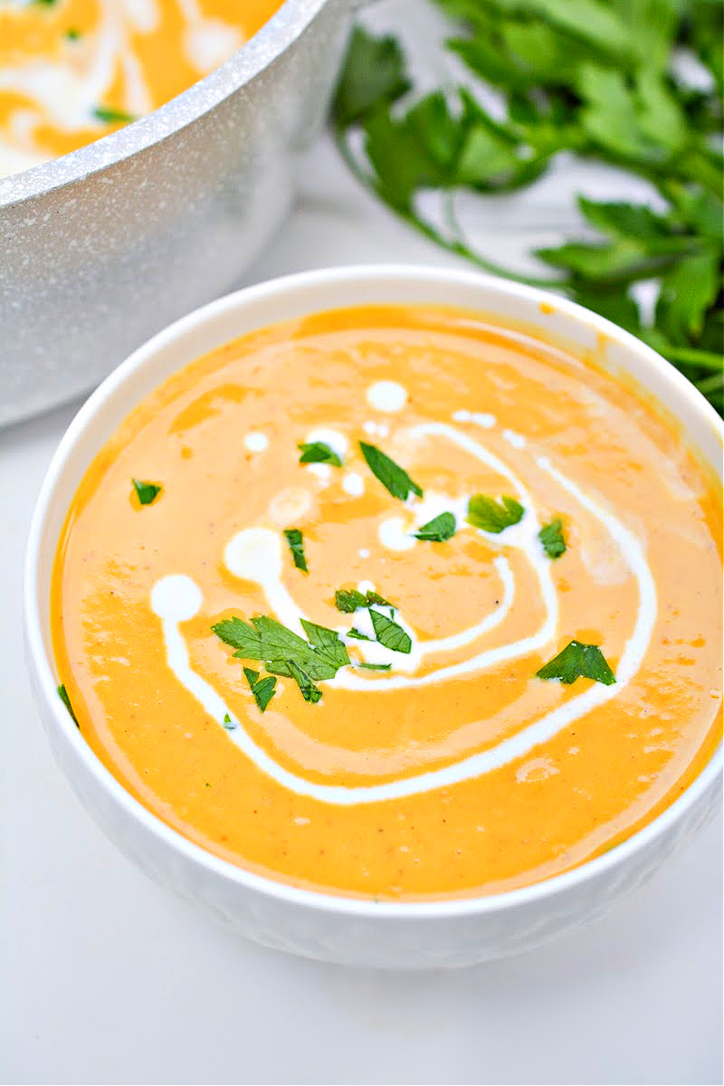 Low-Carb Creamy Pumpkin Soup