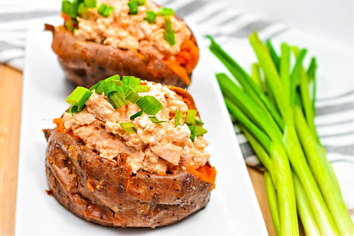 Low Carb Buffalo Chicken Stuffed Sweet Potatoes