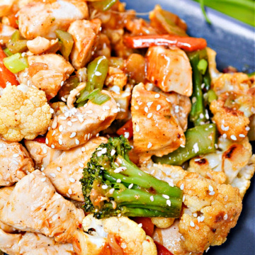 Keto Chicken Cauliflower Stir Fry
