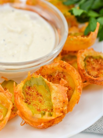 Keto Cheesy Pickle Chips