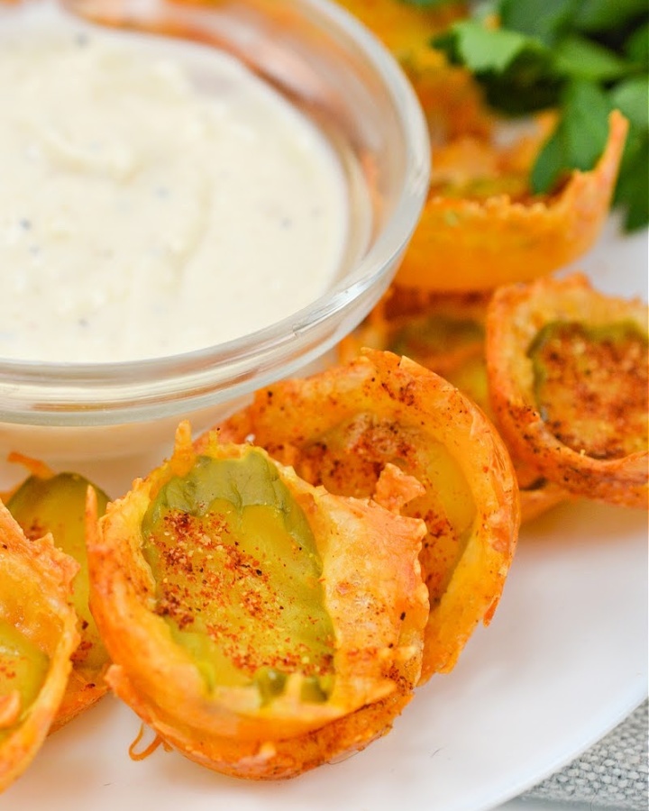 Keto Cheesy Pickle Chips