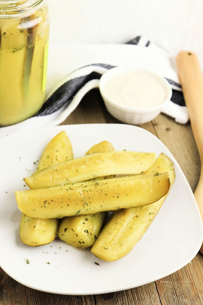 Low Carb Ranch Pickles