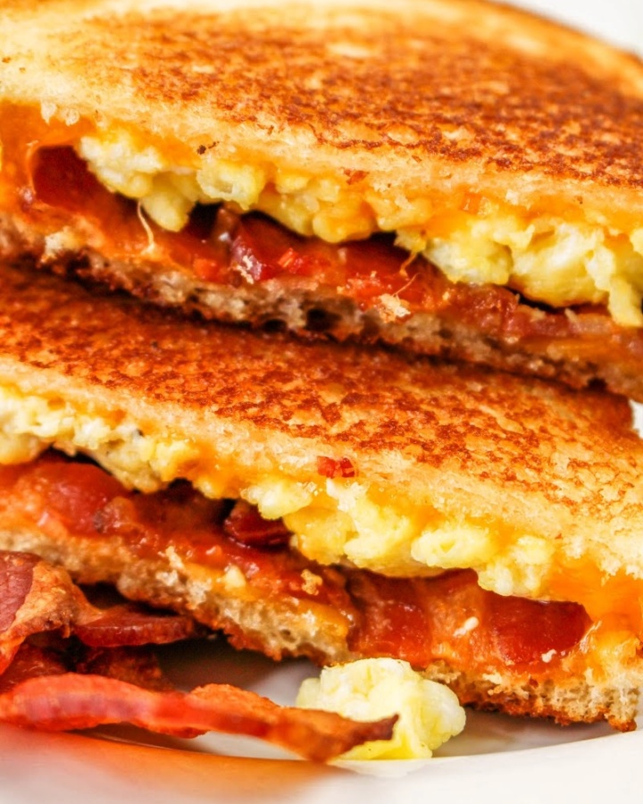 Keto Bacon Egg and Cheese Grilled Cheese